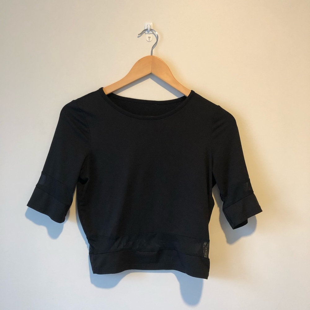 Black crop top